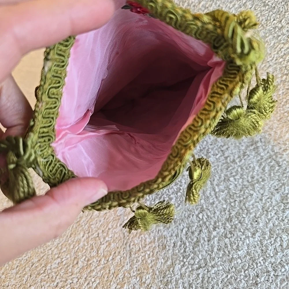 Vintage Carpet Bags Of America‎ Bag Purse Green Pink Floral Tassels Boho  Lined